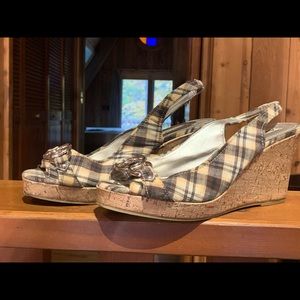 American Eagle Plaid Wedge Stretch Slingback
